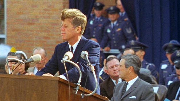 Zbry z dokumentu JFK: Posledn hodiny, kter natoil televizn kanl National Geographic.