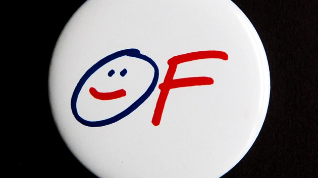 Odznak s logem Občanského fóra