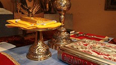 Svaté evangelium kn�z Miroslav Vachata vyp�j�il pro teplický chrám z Berouna,...