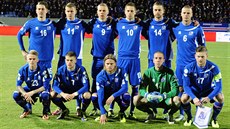 Island. Fotbalová reprezentace ostrovní zem� pózuje p�ed utkáním bará�e o MS...