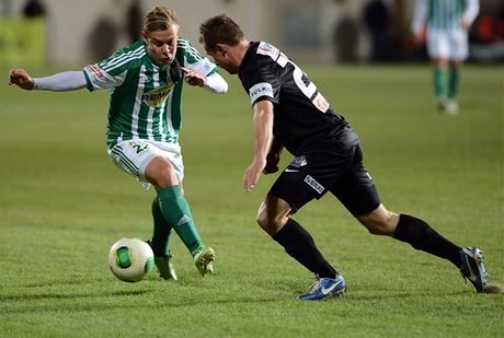 Petr Nerad z Bohemians 1905 (vlevo) a Tomá íek z Jablonce.