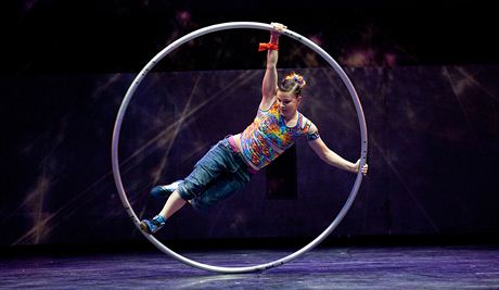 Cirque Éloize vystoupí v dubnu v Praze s pedstavením iD.
