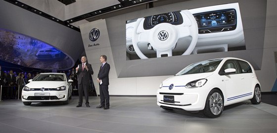 Volkswagen twin up! je plug-in hybrid se spotebou 1,1 litru na 100 kilometr