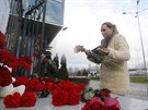 Obyvatelé Kazan zbudovali u terminálu letit improvizovaný pomníek obtem...