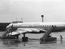 Na konci roku 1957 nasadily SA na linku Praha - Moskva letadla Tupolev...