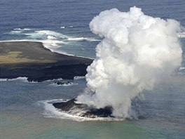 U Japonska vznikl dky vulkanick aktivit nov ostrov.