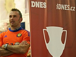 Jaromr Blaek z fotbalov Jihlavy pi akci Trophy Tour.