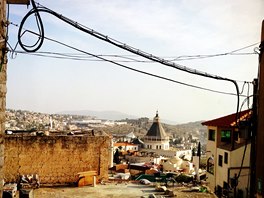 Mohutná v v centru Nazaretu patí k bazilice Zvstování, na jejím míst prý