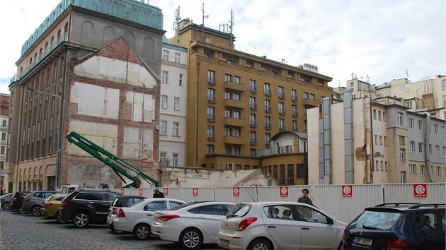 Po dom� v Opletalov� ulici u� není ani stopa.