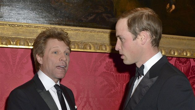 Jon Bon Jovi se ptel s princem Charlesem a te i s princem Williamem.