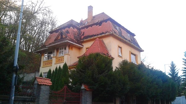 Storchova vila v Barto�ov� ulici na pra�ské Zbraslavi.
