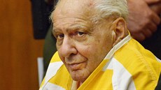 Dev�tasedmdesátiletý Joseph Naso si vyslechl u soudu rozsudek smrti. Soud jej...