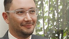 Novým mluv�ím prezidenta Zemana je bývalý redaktor deníku Právo Ji�í Ov�á�ek.