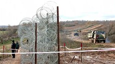 Bulhai stavjí na hranicích s Tureckem plot, chtjí zamezit pílivu benc.