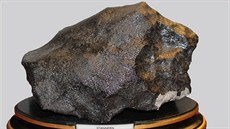 Meteorit ze Stona�ova. �adu jeho kousk� po pádu na Zemi v roce 1808 p�evezli...