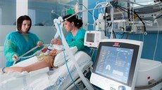 Liberecká nemocnice má nové moderní přístroje na léčbu pacientů po mrtvicích.