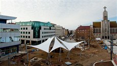 Rekonstrukce náměstí 28. října (13.11. 2013).