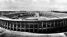 Hitlerv stadion. Vdce vyadoval dílo, které zastíní pedchozí stadiony  a...