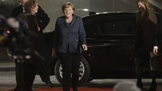 Nmecká kancléka Angela Merkelová pijídí na summit ve Vilniusu.