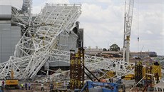 POKOZENÁ TRIBUNA. Nejhe dopadla východní tribuna stadionu Itaquerao.