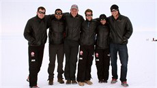 Princ Harry (vpravo) a jeho britský tým na Antarktid (22. listopadu 2013)