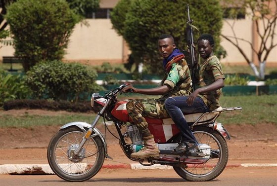 Povstalci z hnutí Séléka v Bangui.