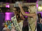 Miss Earth 2012 Tereza Fajksová odevzdala korunku krásy Venezuelance Alyz...