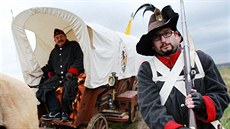 Fotograf MF DNES Ji�í Salik Sláma se p�idal k nad�enc�m z r�zných klub�...