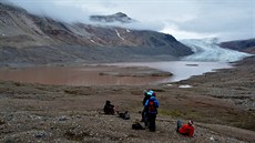 Výprava k jezeru Ragnar, do kterého "tee" stejnojmenný ledovec