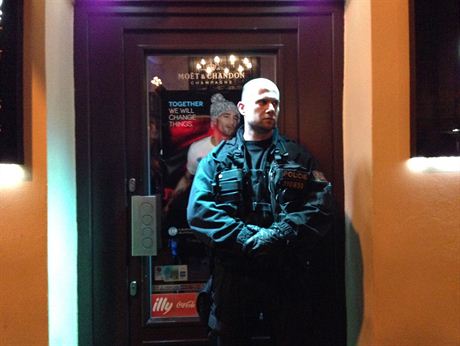 Policie dopadla pi náhodné kontrole v praském baru mue, který se deset let vyhýbal trestu za zpronevru. Ilustraní snímek
