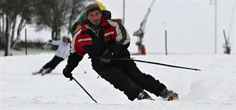 Lyai ve skiareálu na Stupav na Uherskohradisku.