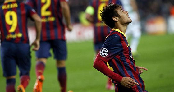 CHYBÍ TADY NKOMU MESSI? Barcelonský Neymar v duelu s Celtikem záil.