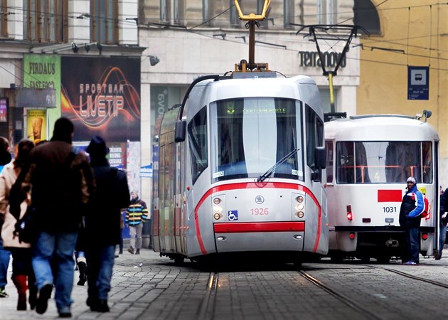 Brnnský dopravní podnik plánuje do obnovy tramvají pítí rok investovat na...