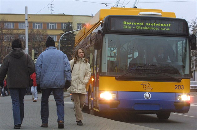 Trolejbus Dopravní spolenosti Zlín - Otrokovice. Ilustraní snímek.