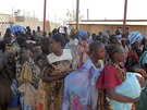 Kvli násilnostem u své domovy opustilo na 20 tisíc Súdánc (18. prosince...