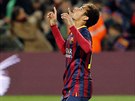 POZDRAV TOMU NAHOE. Útoník Barcelony Neymar promnil proti Villarrealu