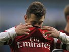 DEBAKL. Jack Wilshere a jeho paráci z Arsenalu prohráli na Manchesteru City...