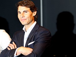 ELEGÁN RAFA. �pan�lský tenista Rafael Nadal objevil novou vá�e� - poker. A...