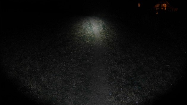 Pohled do d�lky je specialita F�nixu.