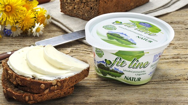 Jednou z inovac klasickho pomaznkovho msla je chocesk unikt Fit Line, odlehen pomaznka s jogurtem.
