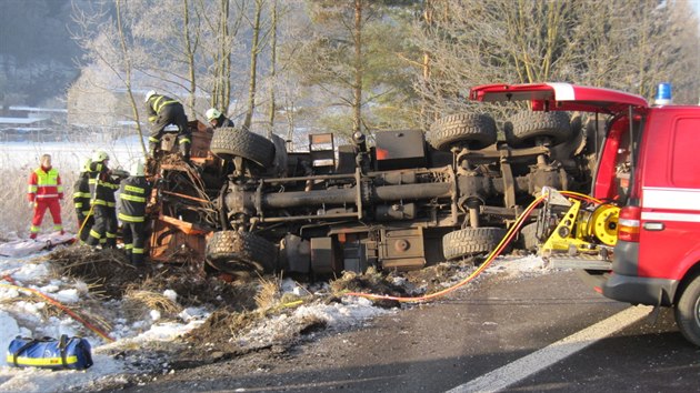 Tragick nehoda v Mladch Bukch na Trutnovsku. (17. 12. 2013)