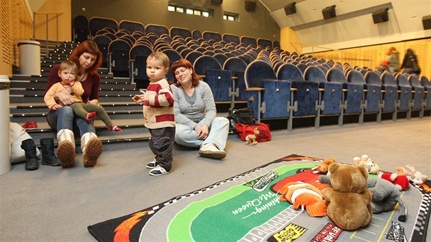 Jihlavské kino Dukla zahájilo promítání pro rodiče s malými dětmi.