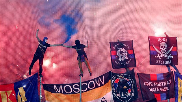 BOULIV PROSTED. Fanouci CSKA Moskva vytvoili v Plzni bouliv prosted.