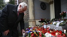 Prezident Miloš Zeman uctil památku Václava Havla (18. prosince 2013)