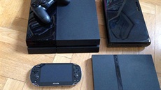 Nahoe vlevo PlayStation 4, nahoe vpravo Wii U. Dole vlevo PS Vita, dole...