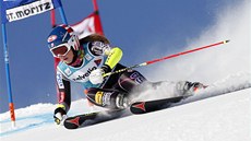 Mikaela Shiffrinová v obím slalomu ve Svatém Moici. 