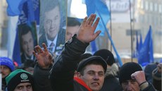 Provládní demonstranti v centru Kyjeva vyjád�ili podporu prezidentu Viktoru