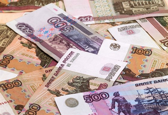 Ruské ruble. Ilustrační snímek.
