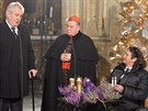 Prezident Milo Zeman a kardinál Dominik Duka se v katedrále svatého Víta...