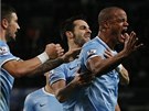 JÁ HO DAL. Vincent Kompany z Manchesteru City slaví gól v utkání proti
